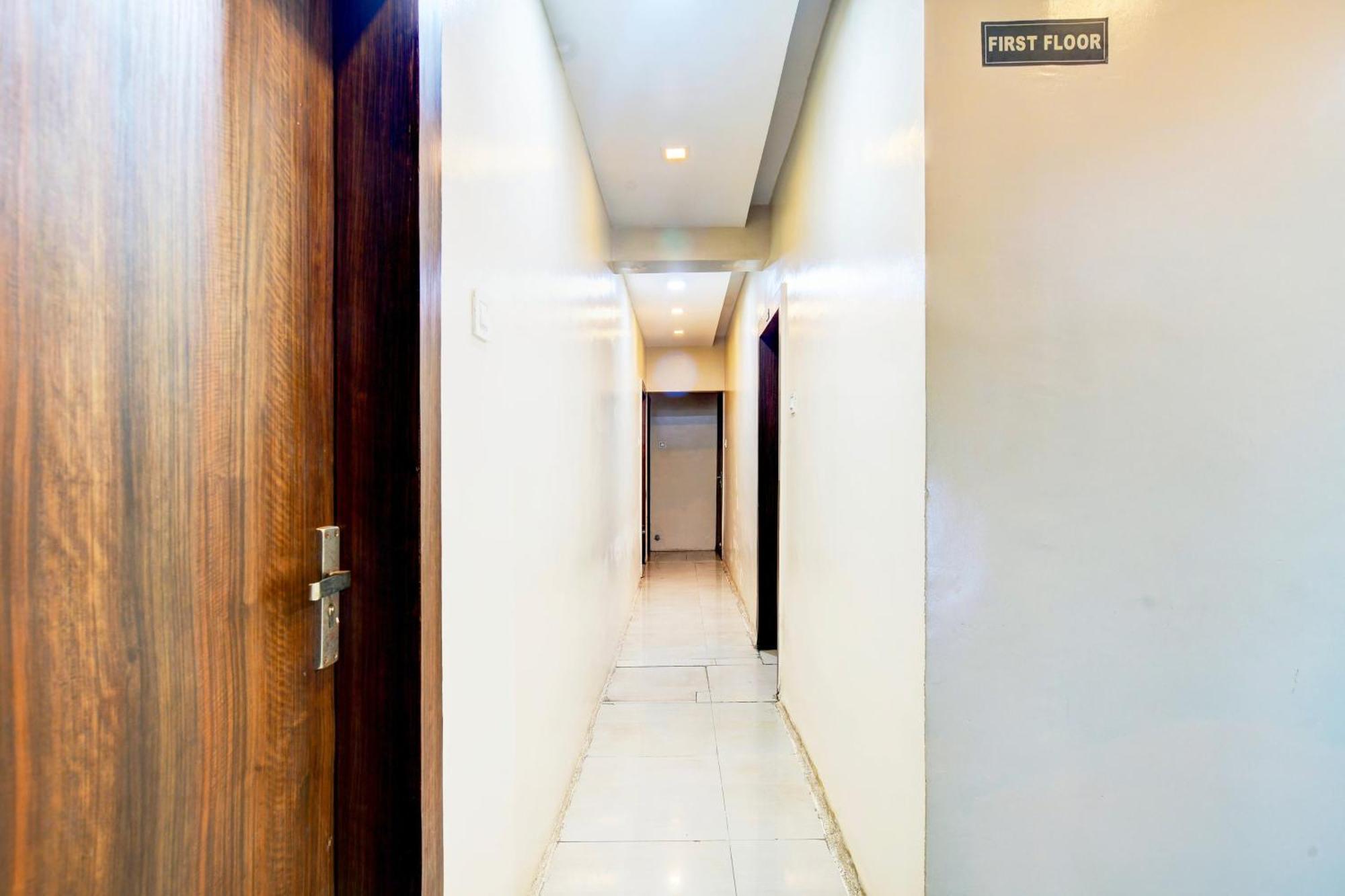 Hotel O Svl Inn อินดอร์ ภายนอก รูปภาพ
